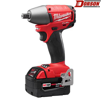 MILWAUKEE M18 FUEL™ 1/2" Impact Wrench Kit with Pin Detent