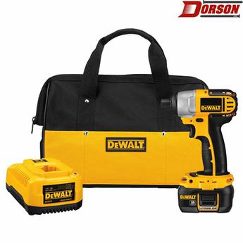 DEWALT 1/4" (6.35mm) 18V Cordless Li-Ion Impact Driver Kit